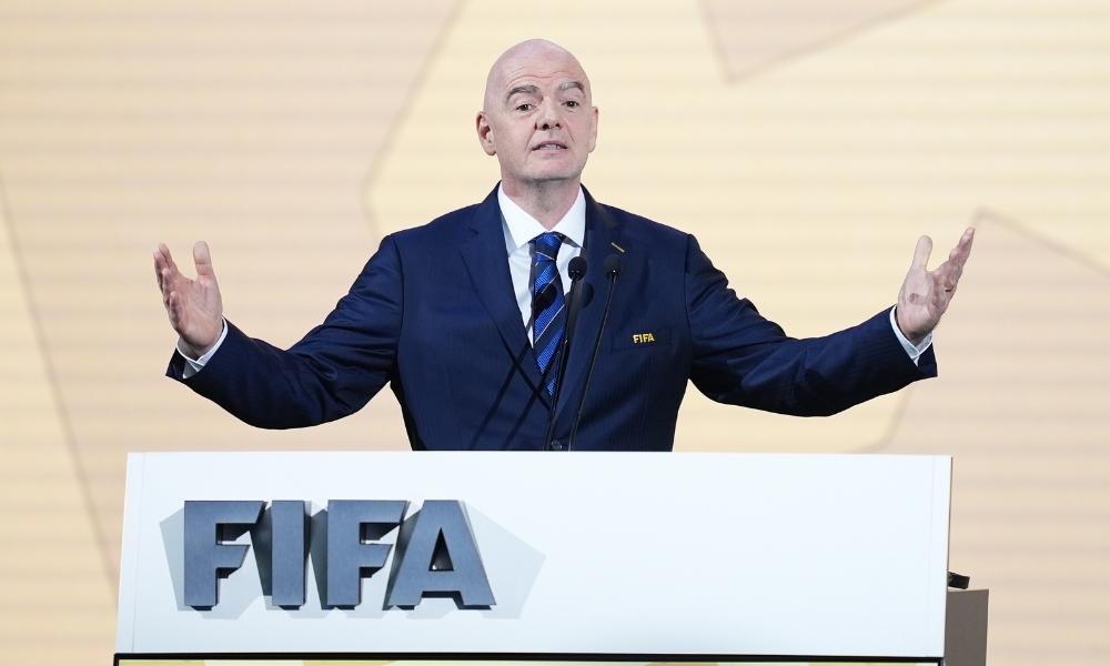 28圈app官网下载：广州队宣布解散，倒欠恒大80亿，许家印才是主因？.